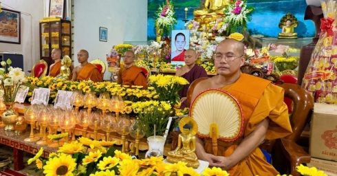 Vu Lan Báo Hiếu