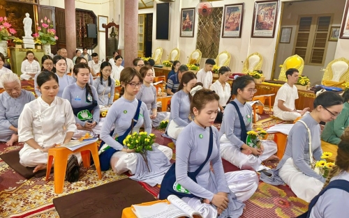 Vu Lan Báo Hiếu