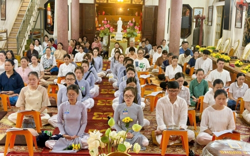 Vu Lan Báo Hiếu