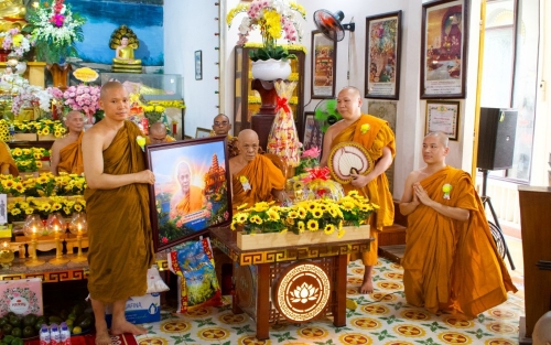 Vu Lan Báo Hiếu